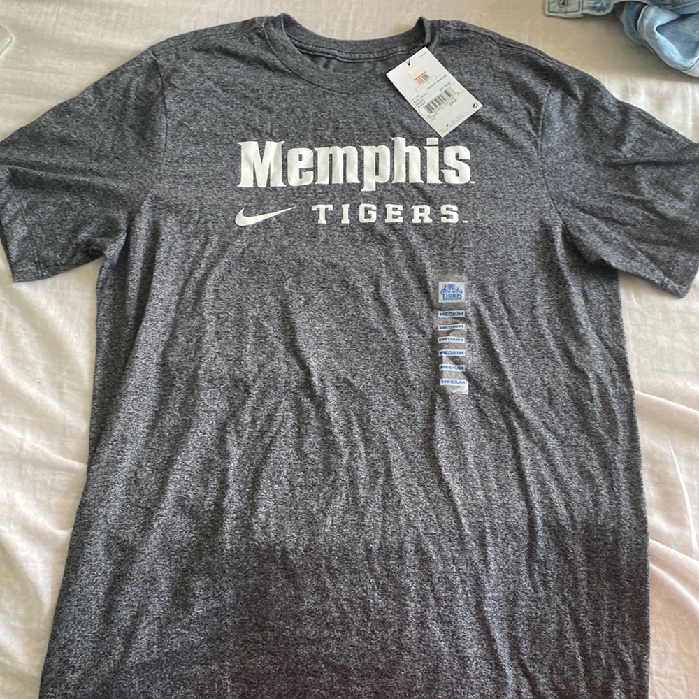 Menphis Tigers Shirt New with Tags